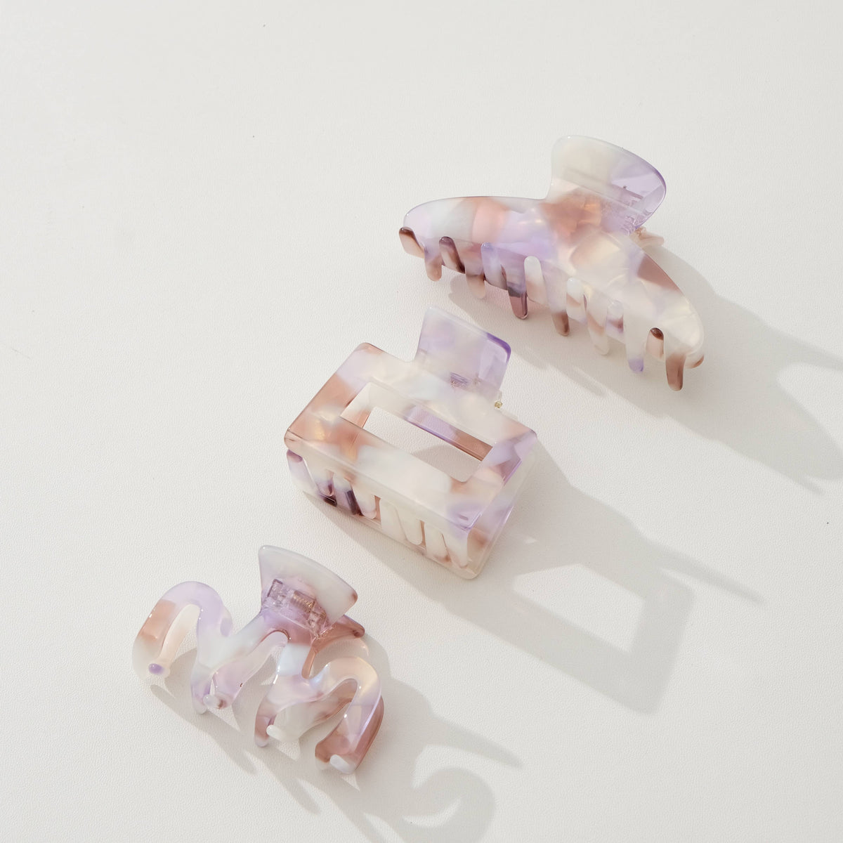 Lilac Cloud S/M - Assorted Claw Clips: Assorted