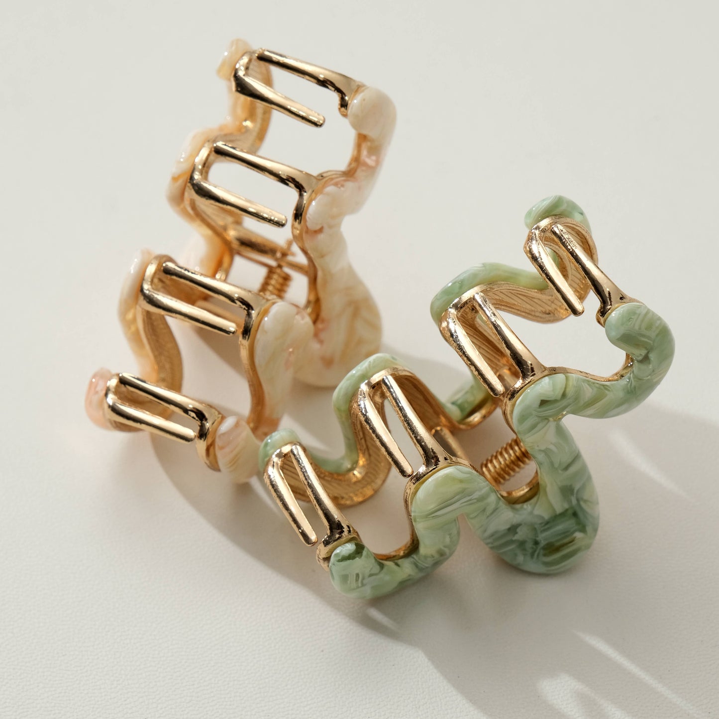 Willow Mini Garden Squiggle Metal Claw Clip - Mini: Assorted