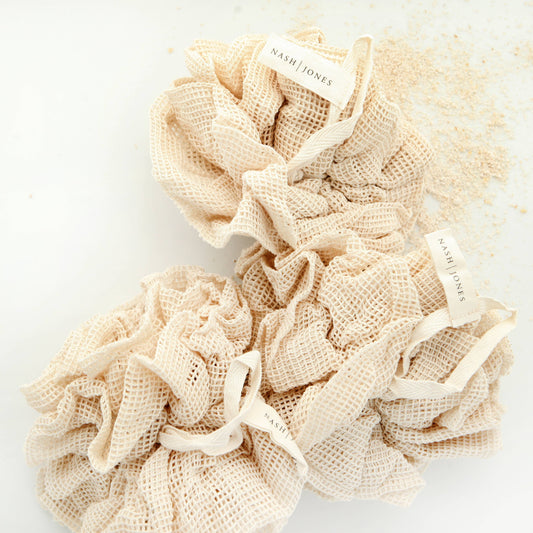 Nash + Jones The Bath Pouf: 100% organic cotton net bath sponge