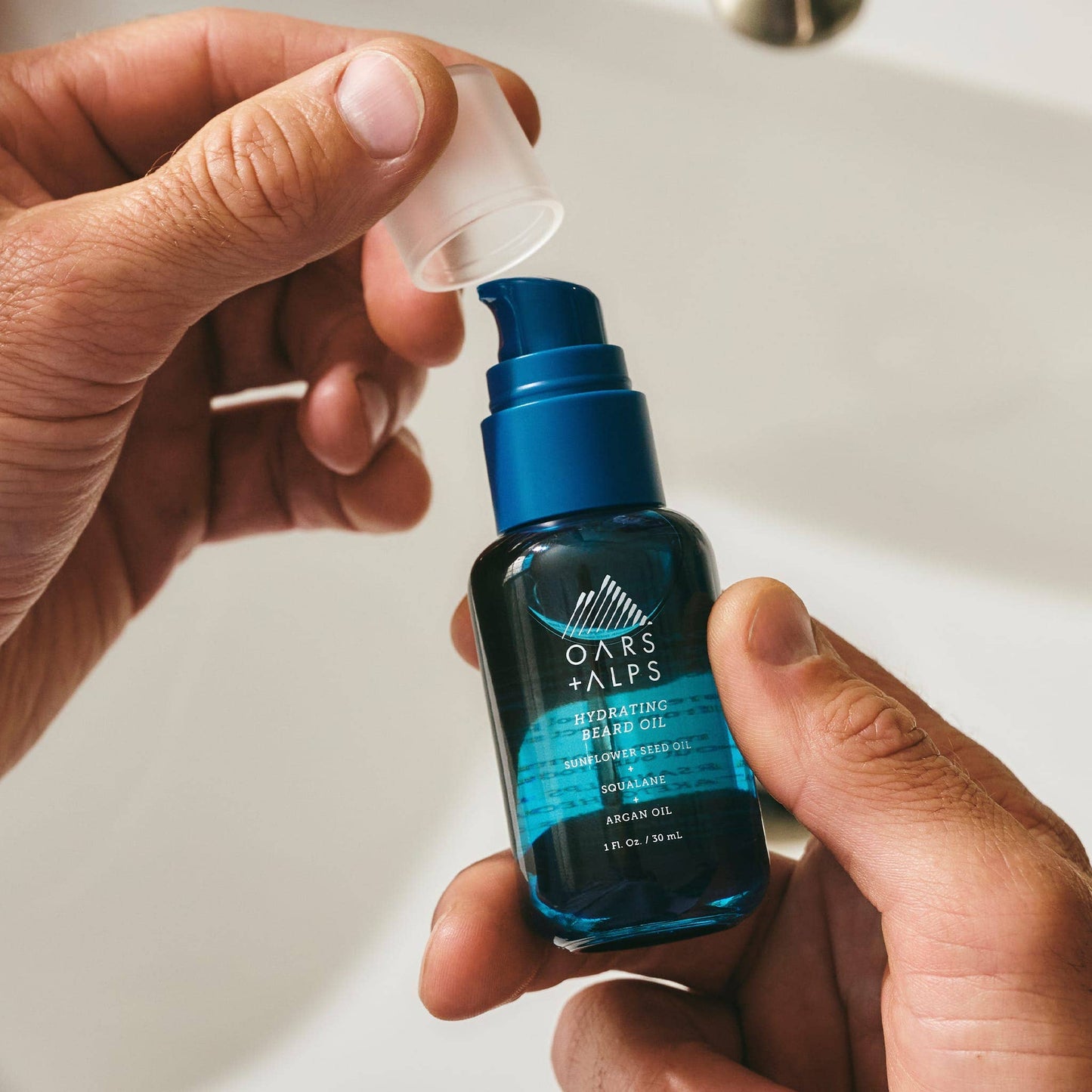 Oars + Alps Hydrating Men's Beard Oil